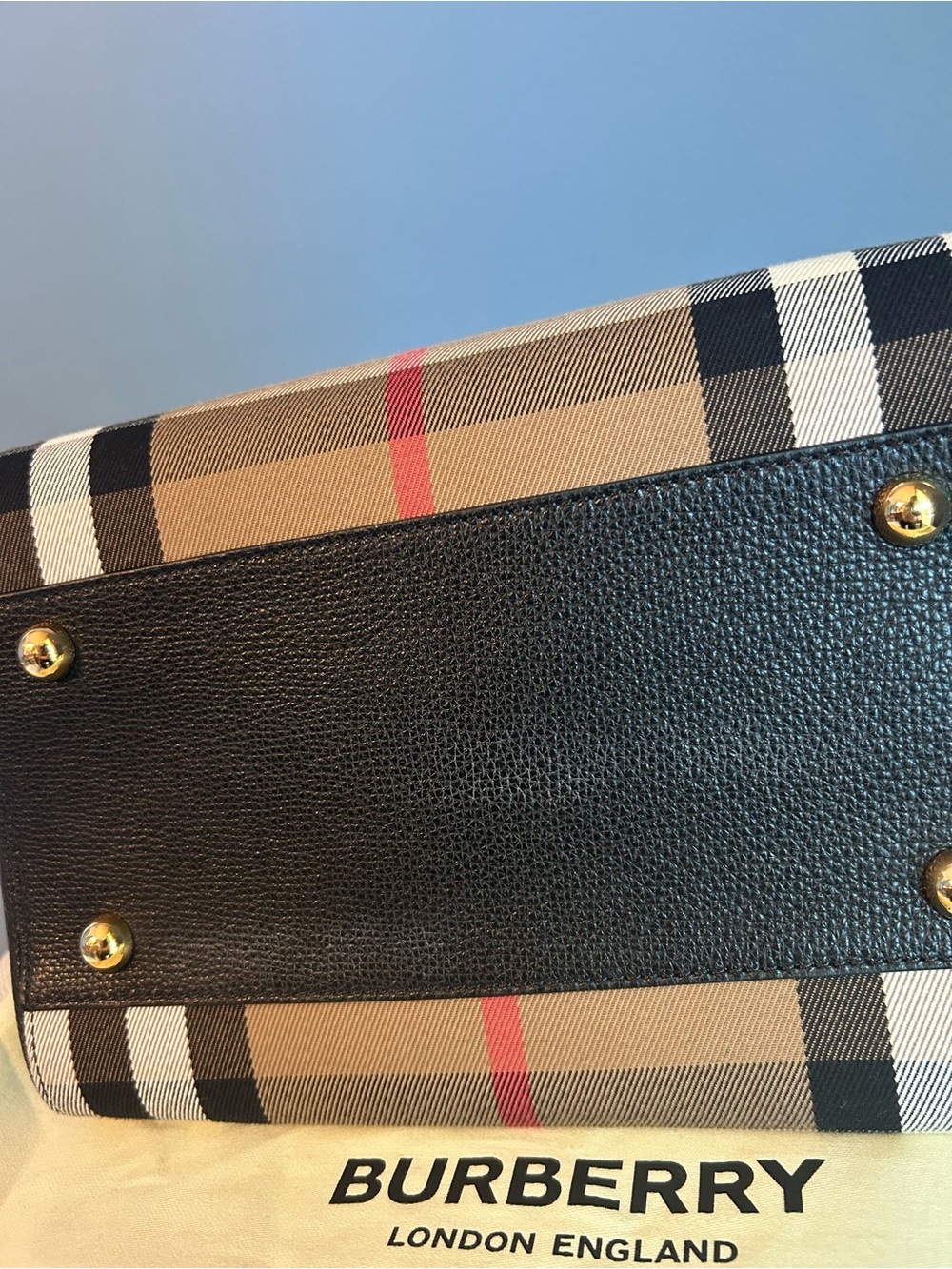 Burberry Small Check Canterbury Bag - Picture 13 of 13